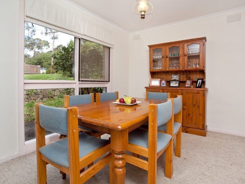 15 Davis Drive, Mount Eliza VIC 3930