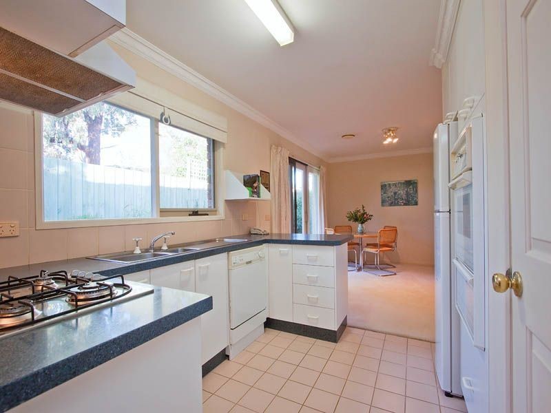 3/3-5 Kardella Lane, Mount Eliza VIC 3930