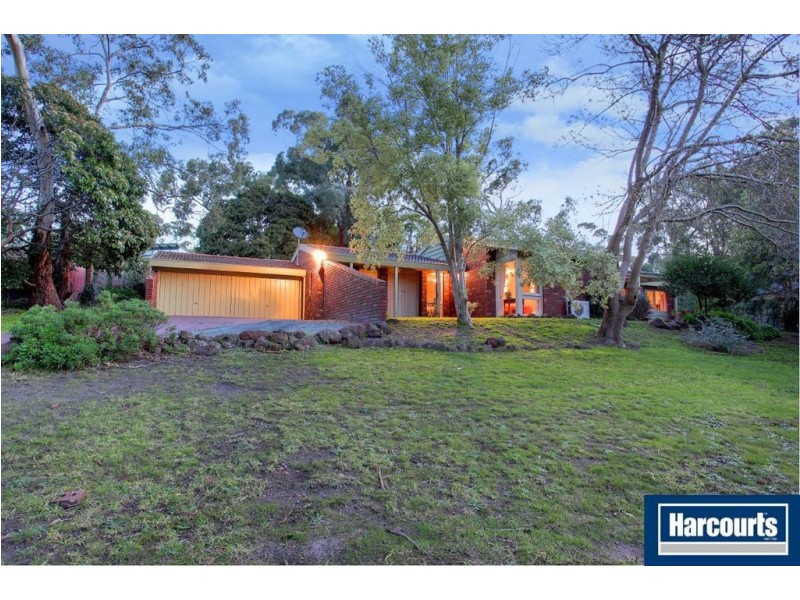 352 Canadian Bay Road, Mount Eliza VIC 3930