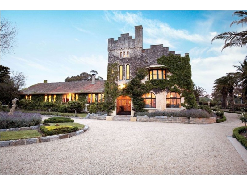 10 Greenslade Court, Mount Martha VIC 3934