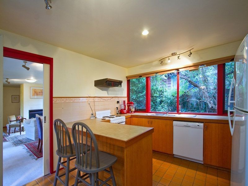 35 Mountain View Road, Mount Eliza VIC 3930