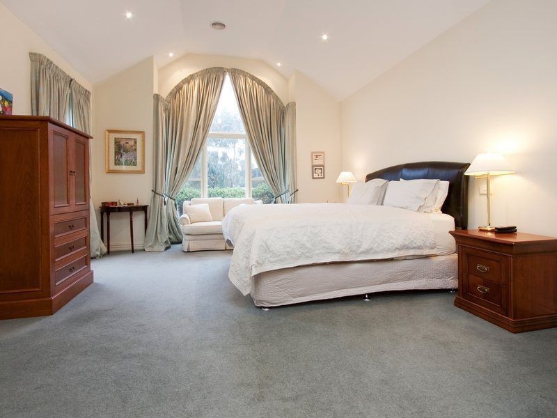 21 Charles Street, Mount Eliza VIC 3930