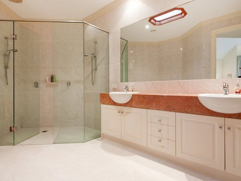 21 Charles Street, Mount Eliza VIC 3930
