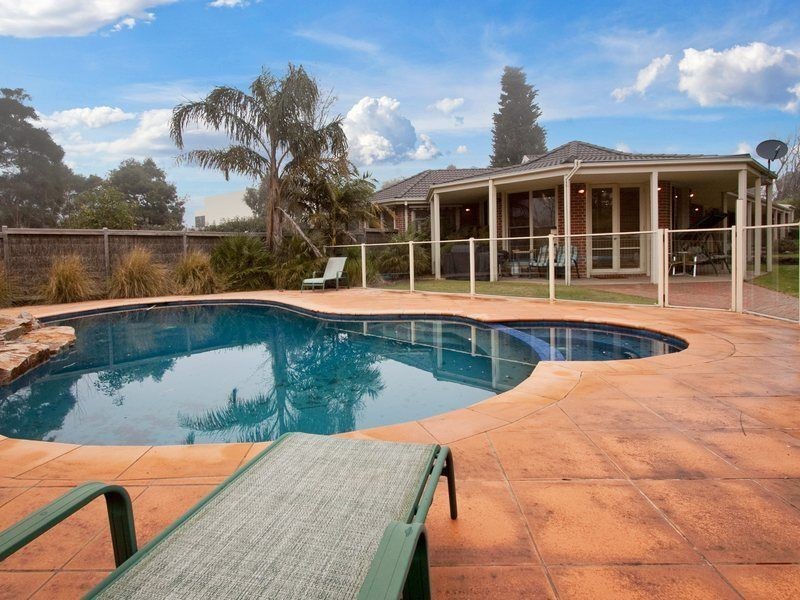 21 Charles Street, Mount Eliza VIC 3930