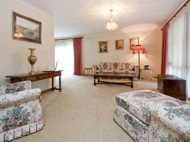 68 Wimborne Avenue, Mount Eliza VIC 3930