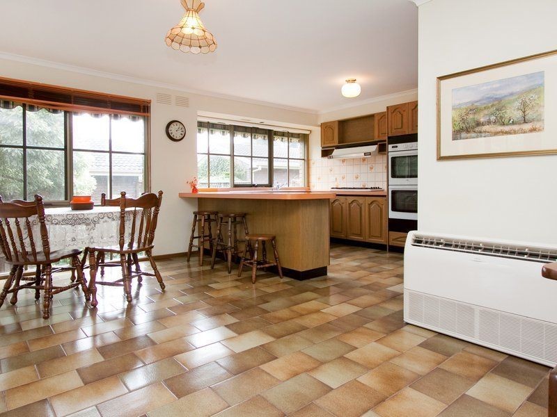 68 Wimborne Avenue, Mount Eliza VIC 3930