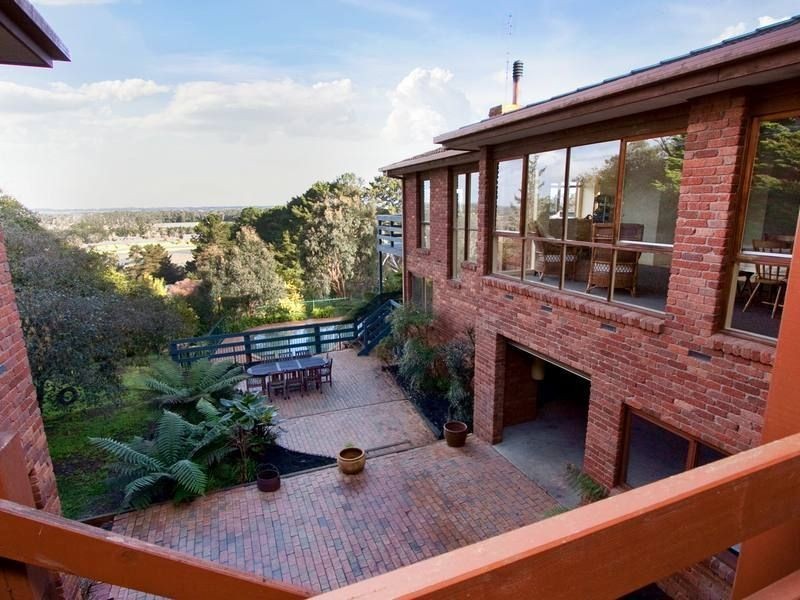 67 Two Bays Road, Mount Eliza VIC 3930