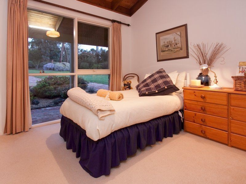 103 Winona Road, Mount Eliza VIC 3930