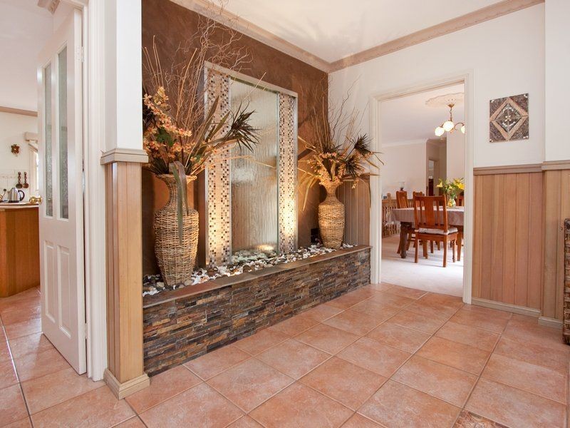 6 Eumeralla Grove, Mount Eliza VIC 3930