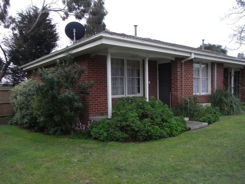 1/121 MT ELIZA WAY, Mount Eliza VIC 3930