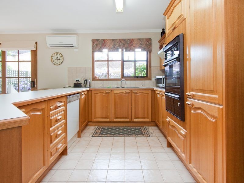 2/97 Fleetwood Crescent, Frankston South VIC 3199