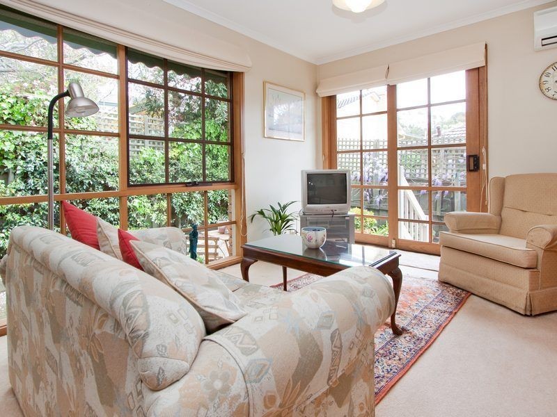 2/97 Fleetwood Crescent, Frankston South VIC 3199