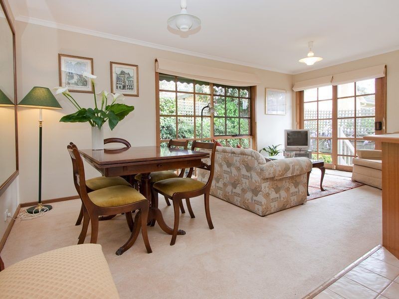 2/97 Fleetwood Crescent, Frankston South VIC 3199