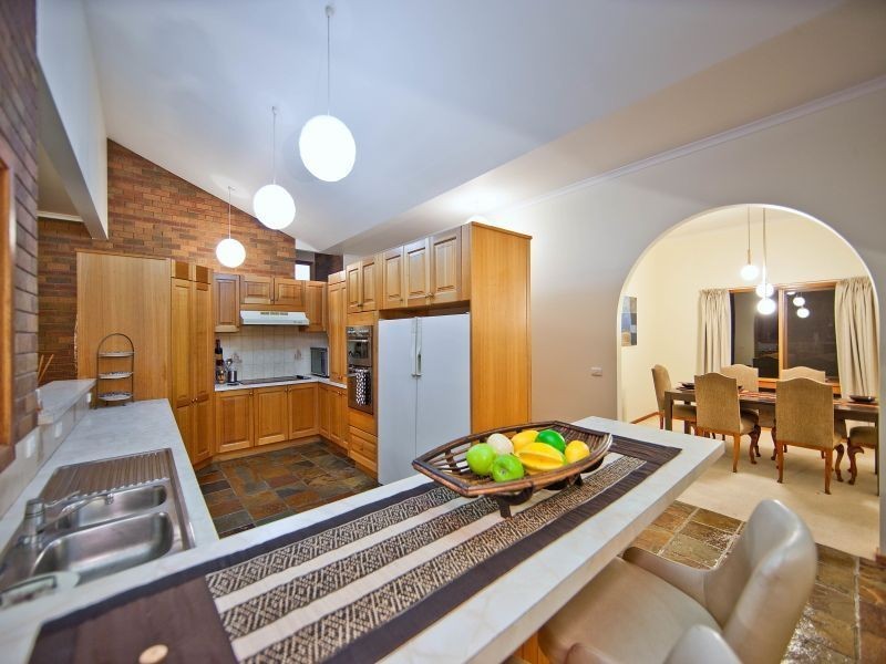 14 Brian Court, Mount Eliza VIC 3930