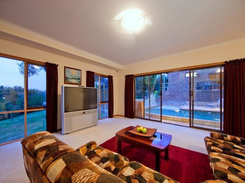 14 Brian Court, Mount Eliza VIC 3930