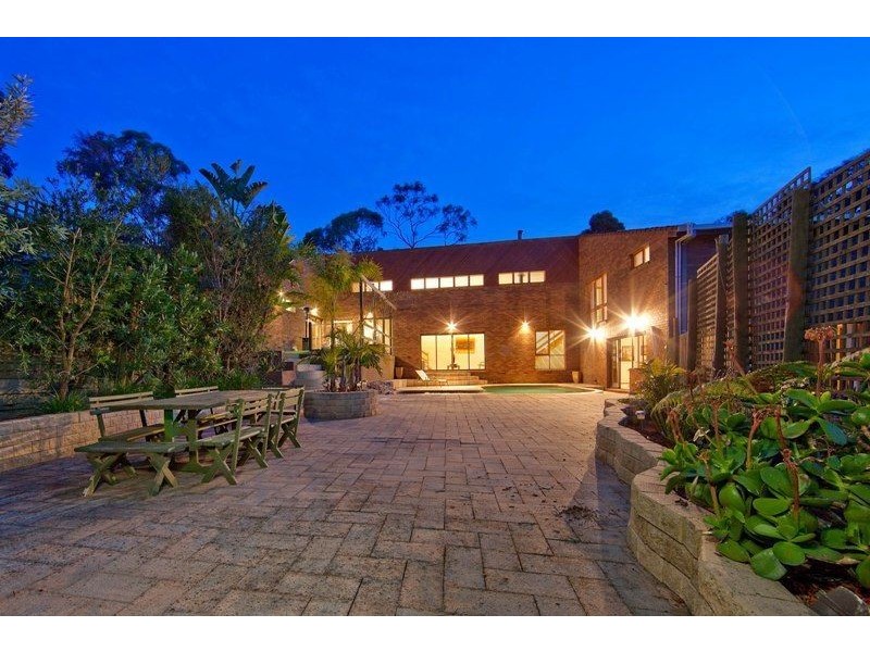 14 Brian Court, Mount Eliza VIC 3930