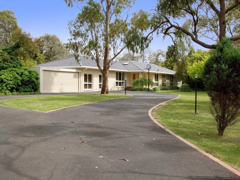 71 Allison Road, Mount Eliza VIC 3930