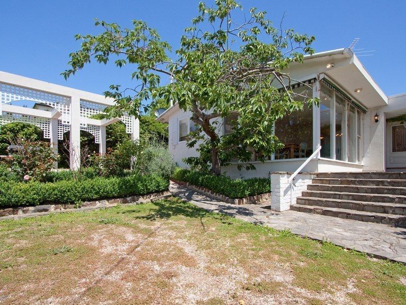 40 Canadian Bay Road, Mount Eliza VIC 3930