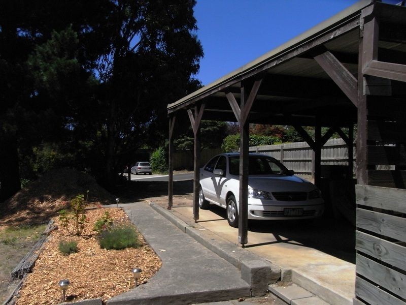 3 KYUP STREET, Mount Eliza VIC 3930