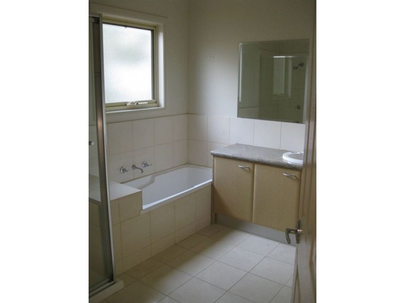 4/125 BARKLY STREET, Mornington VIC 3931