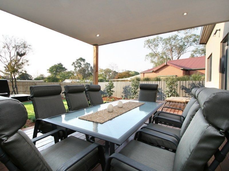 27 Barmah Street, Mount Eliza VIC 3930