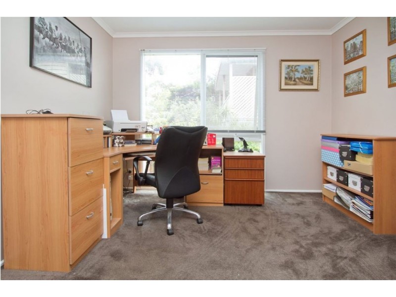 11 Quinns Parade, Mount Eliza VIC 3930