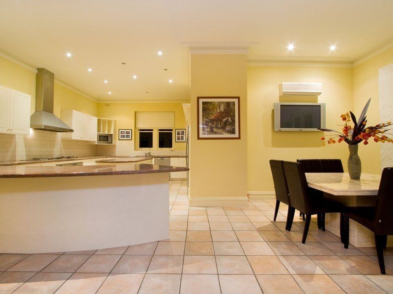7 Watts Parade, Mount Eliza VIC 3930