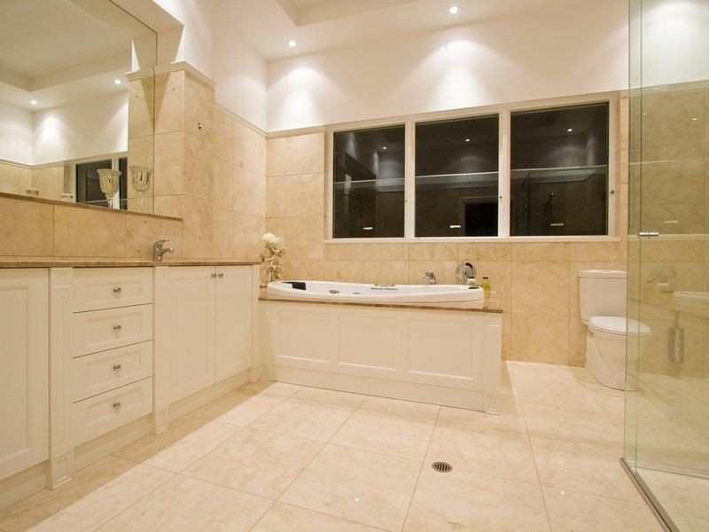 7 Watts Parade, Mount Eliza VIC 3930