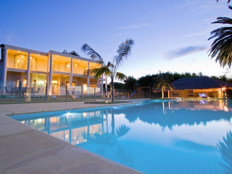 7 Watts Parade, Mount Eliza VIC 3930