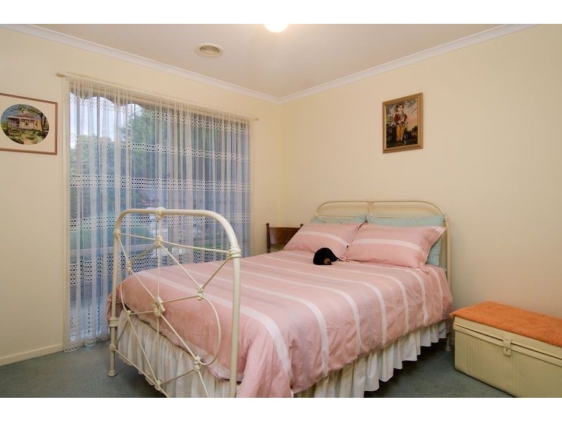 19 Hutchins Park Close, Mornington VIC 3931