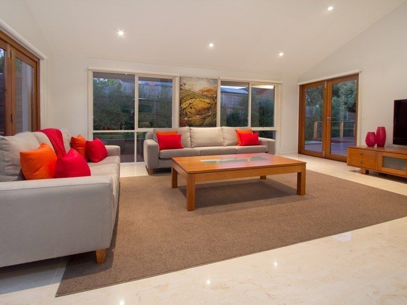 16 Ocean Grove, Mount Eliza VIC 3930