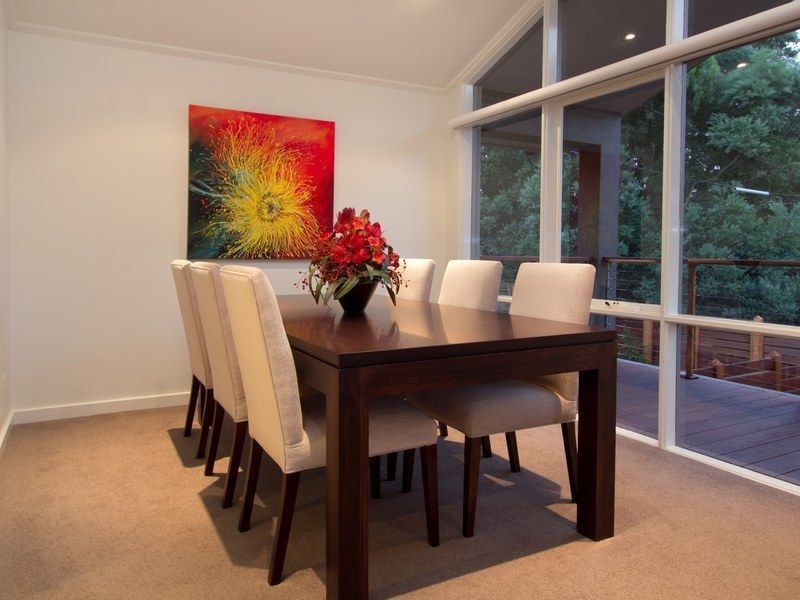 16 Ocean Grove, Mount Eliza VIC 3930