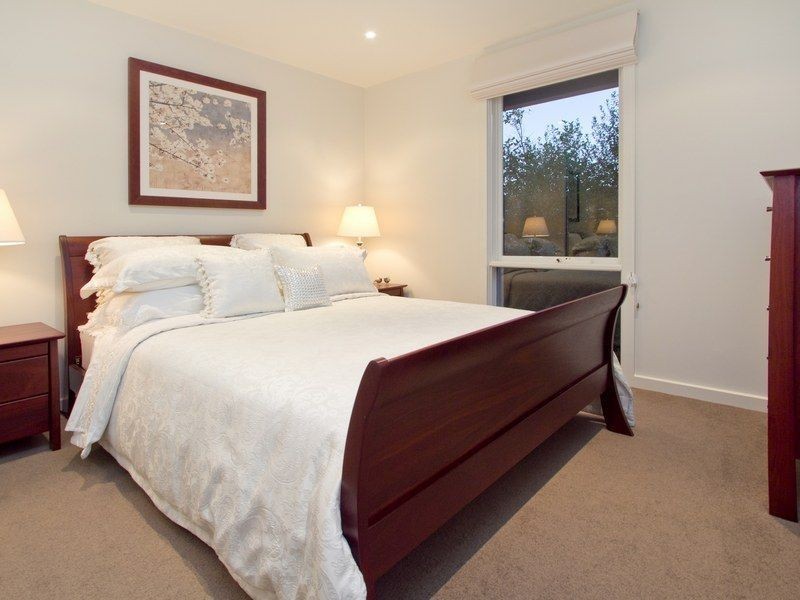 16 Ocean Grove, Mount Eliza VIC 3930