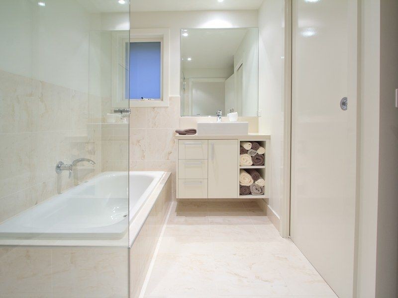16 Ocean Grove, Mount Eliza VIC 3930