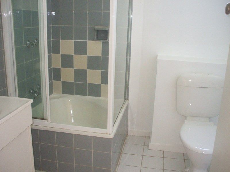 28 Roehampton Crescent, Mount Eliza VIC 3930