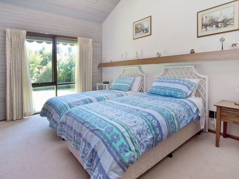 38 Roehampton Crescent, Mount Eliza VIC 3930