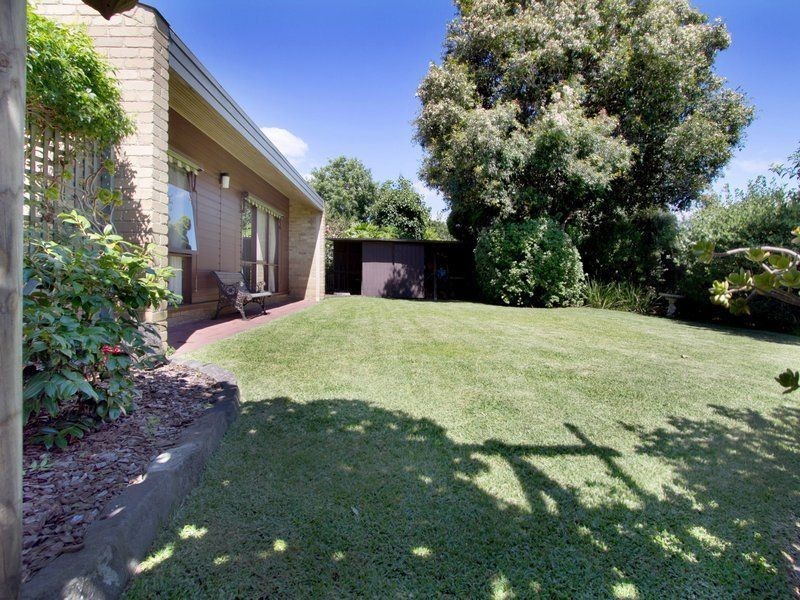 38 Roehampton Crescent, Mount Eliza VIC 3930