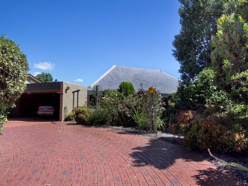 38 Roehampton Crescent, Mount Eliza VIC 3930