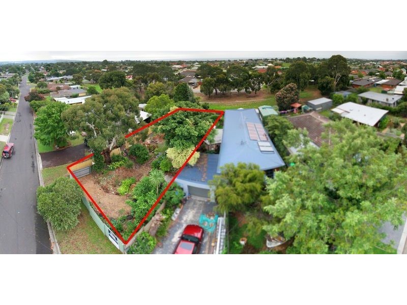 27 Cawarra Street, Mornington VIC 3931