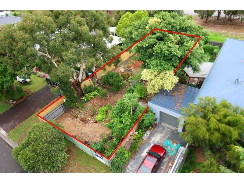 27 Cawarra Street, Mornington VIC 3931