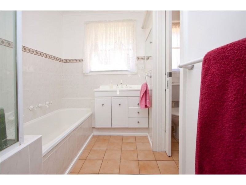 11 Carramar Street, Mornington VIC 3931