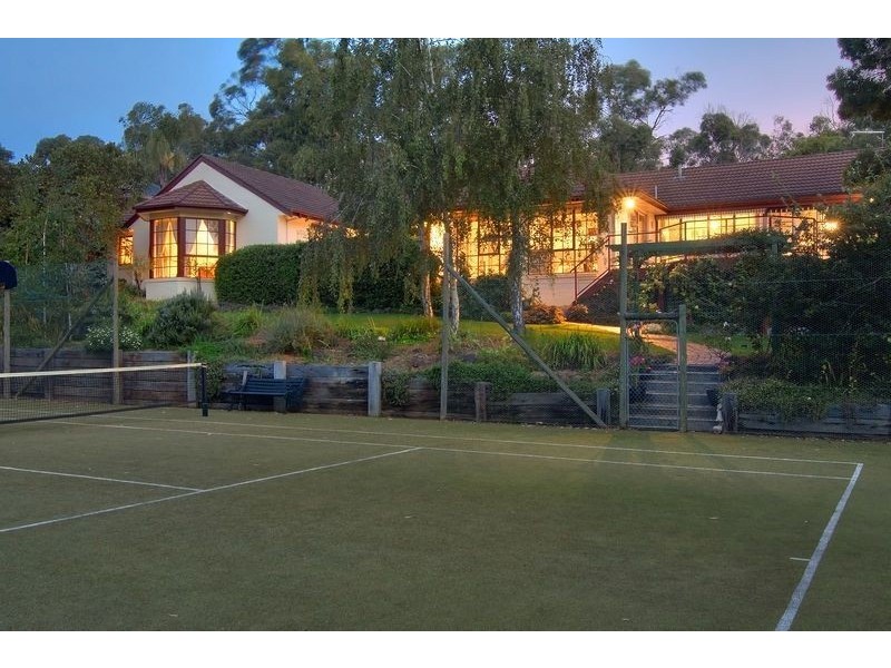 13 Dudson Close, Mount Eliza VIC 3930