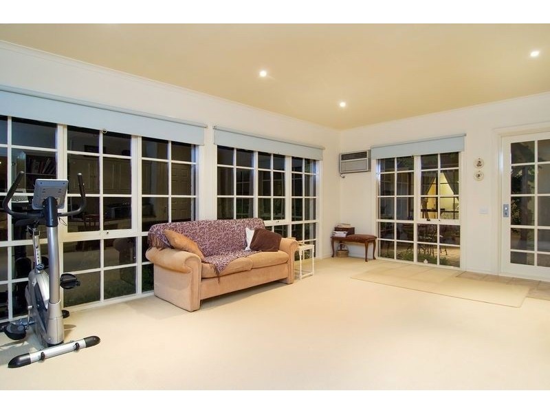 13 Dudson Close, Mount Eliza VIC 3930