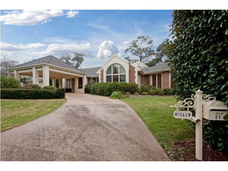 * Address – Contact Agent, Mount Eliza VIC 3930