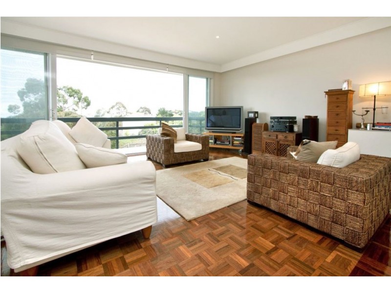 22 Glen Shian Lane, Mount Eliza VIC 3930