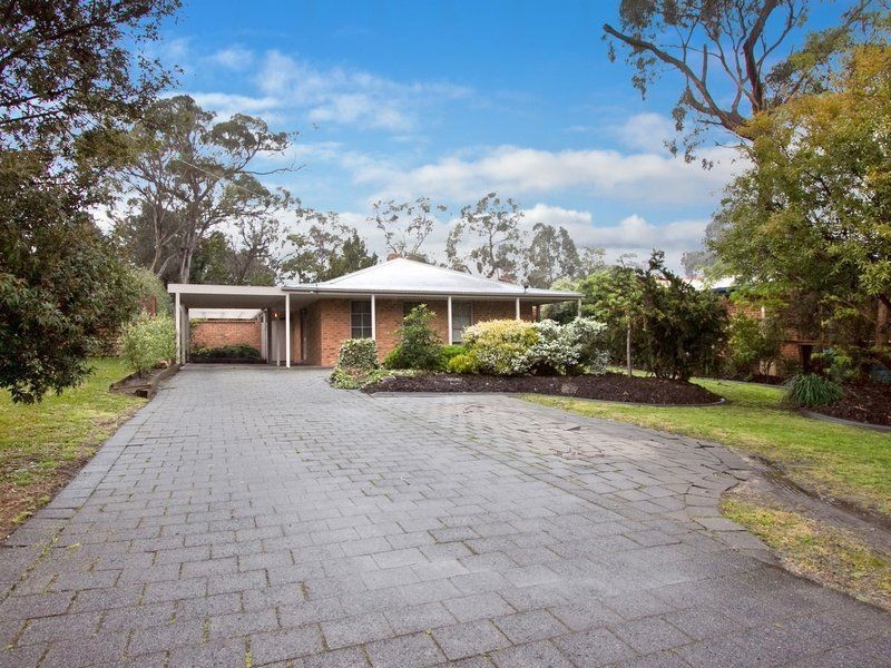 40 Mountain View Road, Mount Eliza VIC 3930