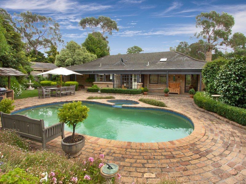 34 Bellbird Road, Mount Eliza VIC 3930