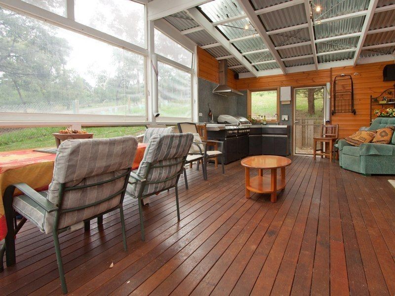 1 Claremont Street, Mount Eliza VIC 3930