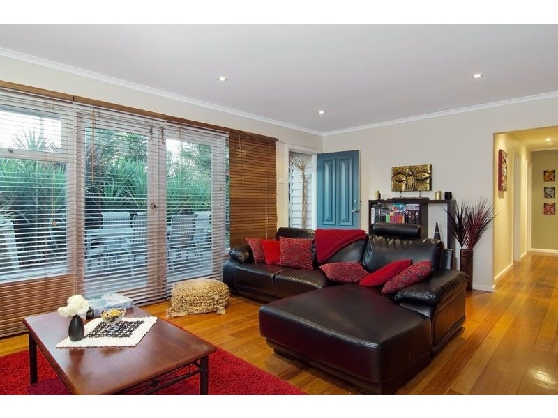 14 Moomba Street, Mornington VIC 3931