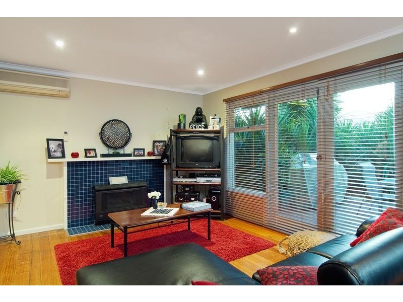 14 Moomba Street, Mornington VIC 3931